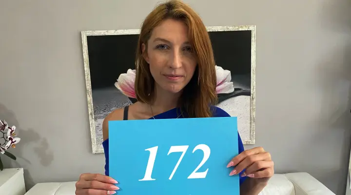 Nóbl žena se nechá sníst během castingu