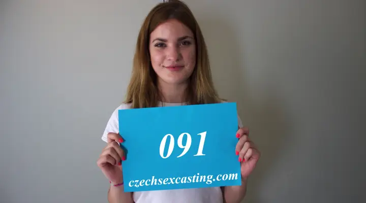 Česká modelka Kizzy Sixx s velkým zadkem