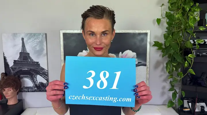 Ein weiterer Pornostar ist wieder im Geschäft