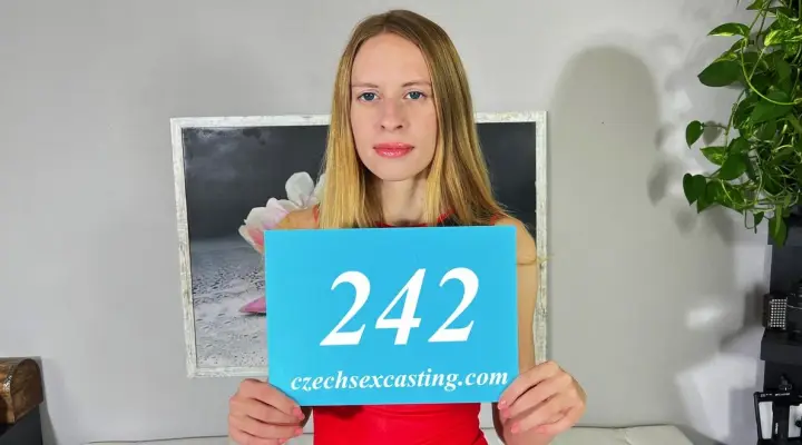 Ukrainisches Model versucht ihr Glück beim tschechischen Casting