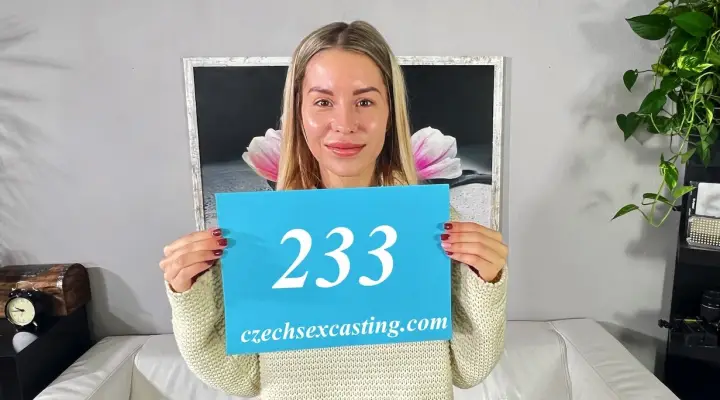 Blondine ohne Limit zeigt ihr Können