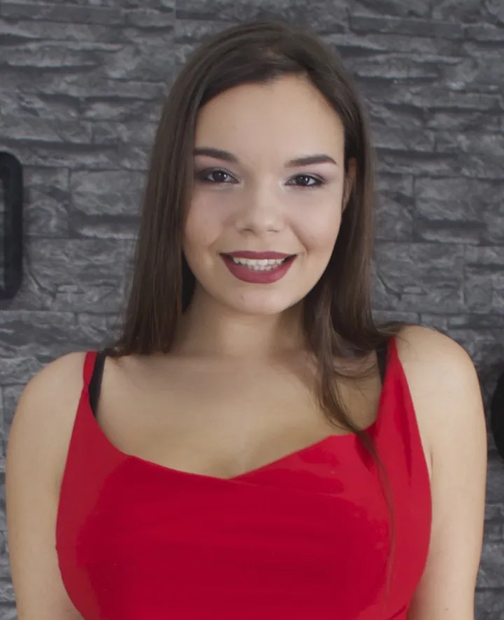 Sofia Lee