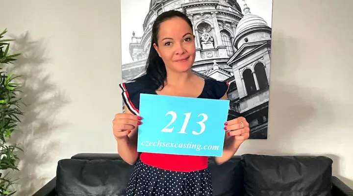 Szexi újonc pornósztár akar lenni