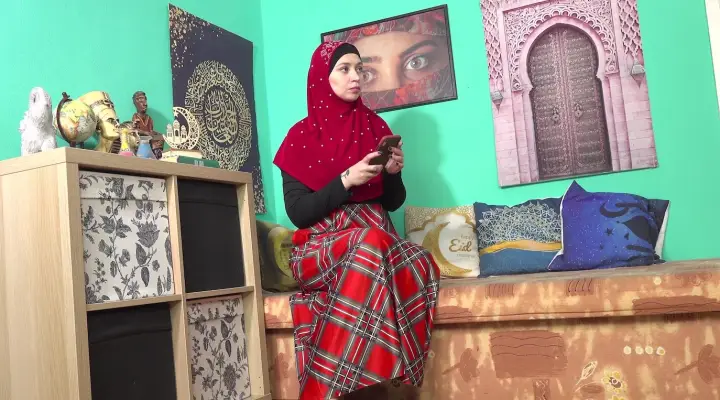 Dia menemukan dildo nya