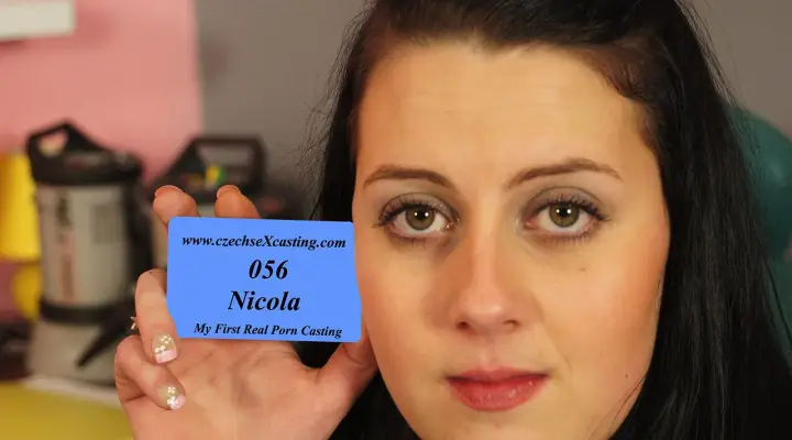 Ragazza paffuta a un casting