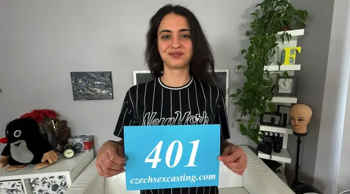 Il primo casting porno di Charlotte