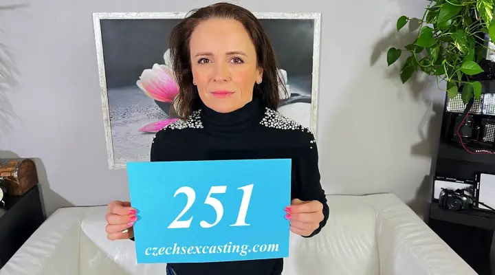 De slimme milf begreep het snel