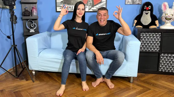 A morena amadora quer mostrar-nos algo realmente sexy