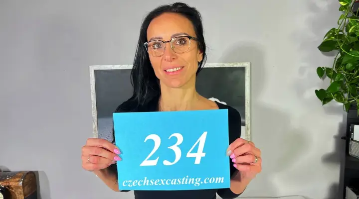 Azgın milf sert seviyor