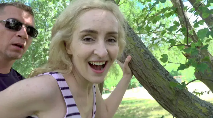 俄罗斯游客上错出租车